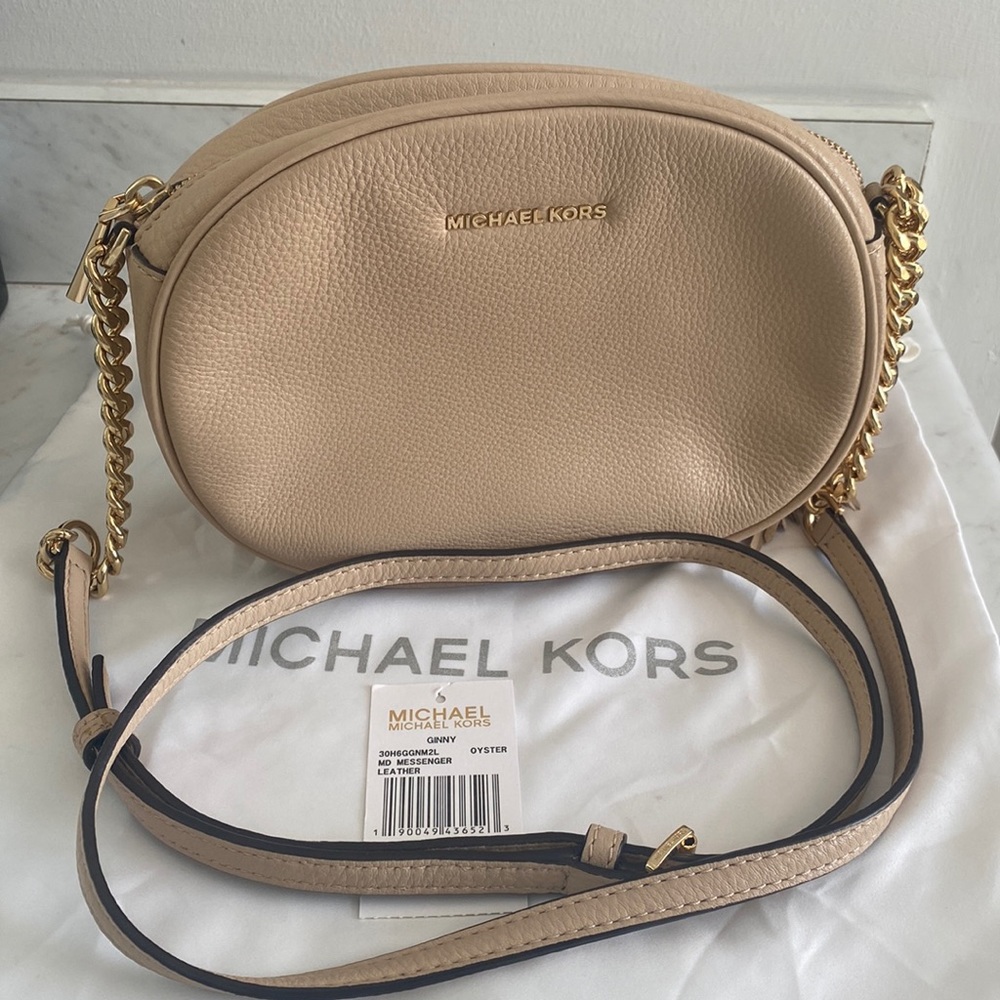 Michael Kors Oyster Ginny crossbody messenger